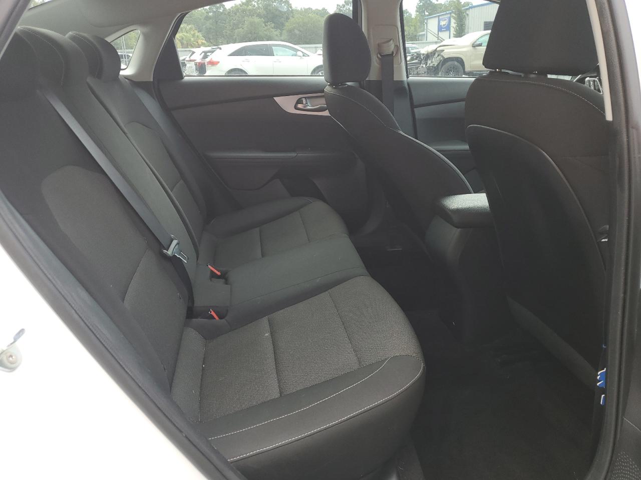 3KPF24ADXNE467275 2022 Kia Forte Fe