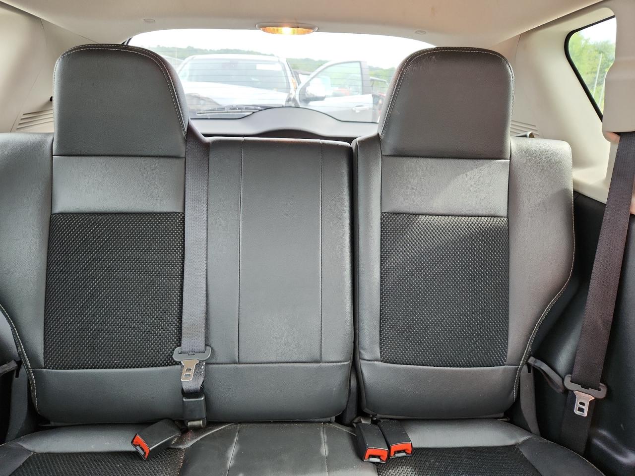 2015 Jeep Compass Latitude VIN: 1C4NJDEB9FD395303 Lot: 64020275