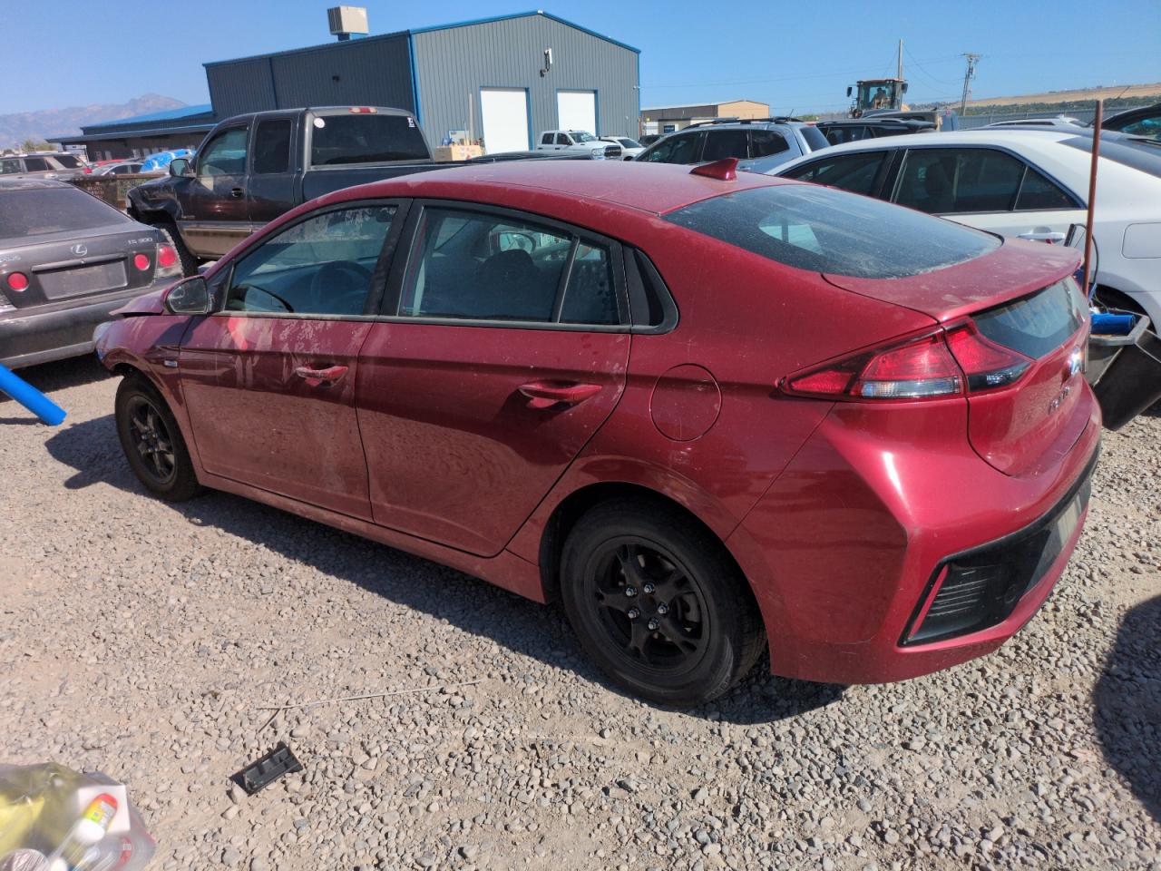 2019 Hyundai Ioniq Blue red null hybrid KMHC65LC0KU167528 photo #3