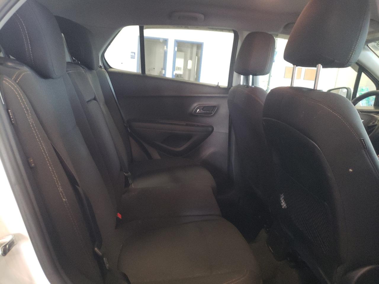 2018 Chevrolet Trax Ls VIN: 3GNCJNSB1JL163791 Lot: 64553485