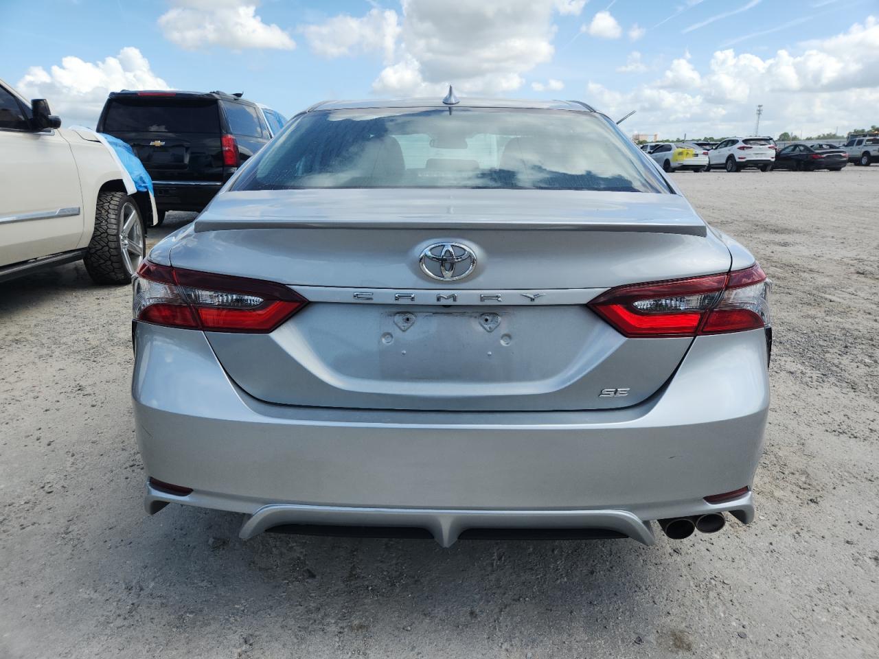 2021 Toyota Camry Se VIN: 4T1G11AKXMU412969 Lot: 65201875