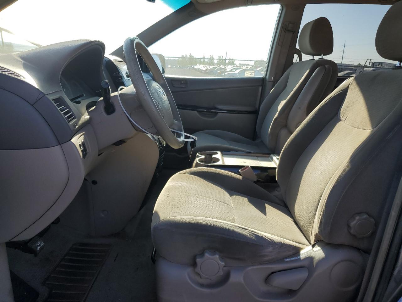 2004 Toyota Sienna Ce VIN: 5TDZA23CX4S020748 Lot: 66637485