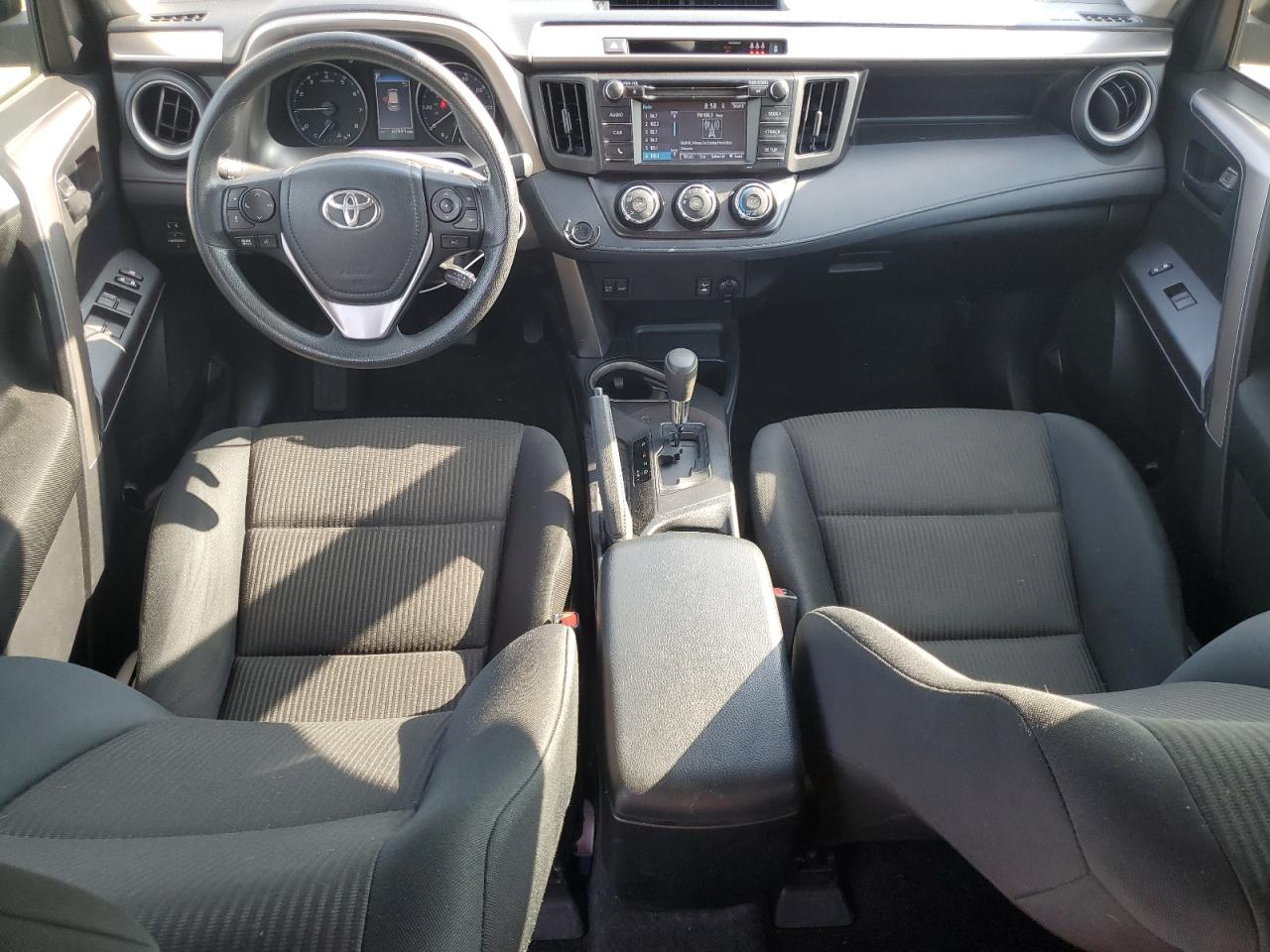 2018 Toyota Rav4 Le VIN: JTMBFREV2JJ189164 Lot: 64386285