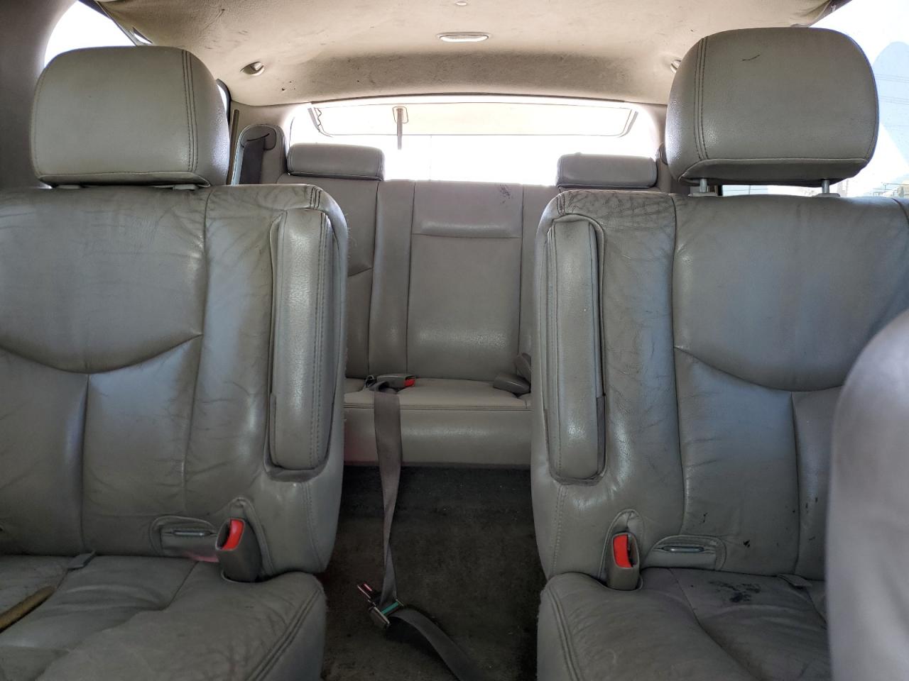 2003 Chevrolet Suburban C1500 VIN: 3GNEC16T43G178098 Lot: 63459265