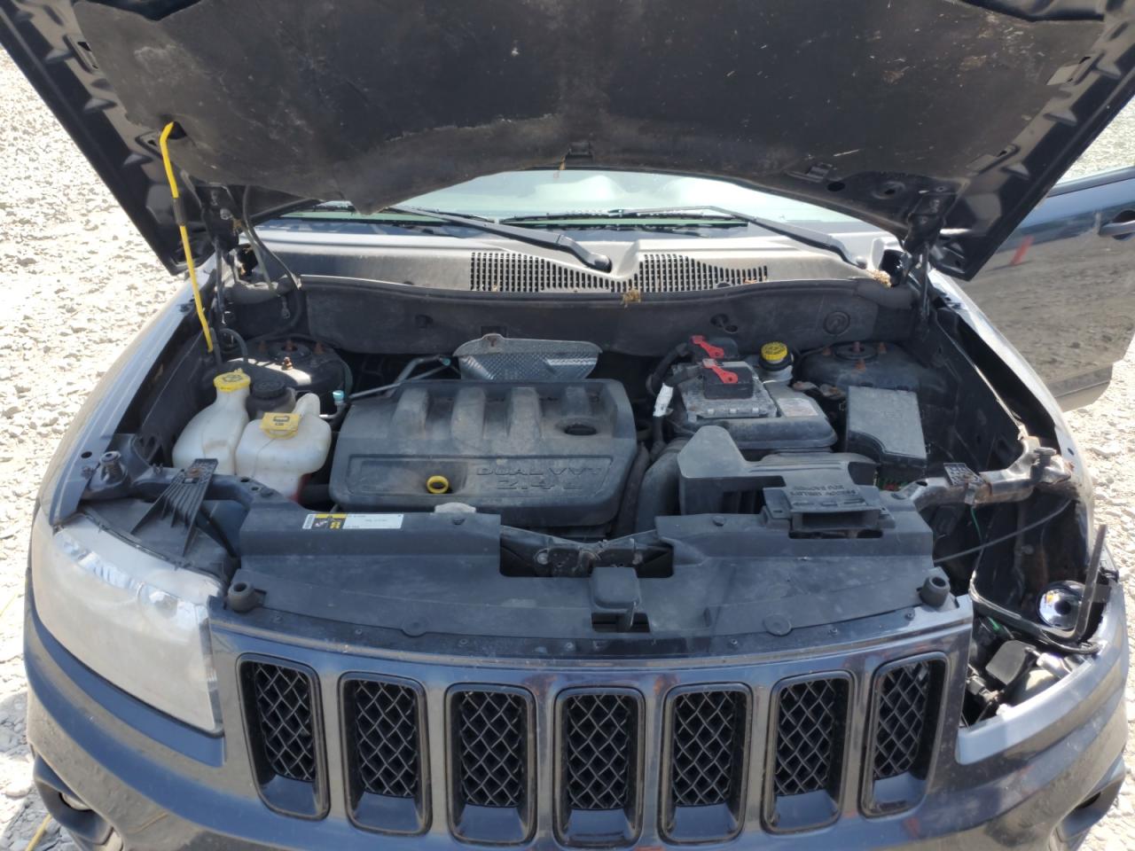 2015 Jeep Compass Sport VIN: 1C4NJDBB8FD340393 Lot: 64559425