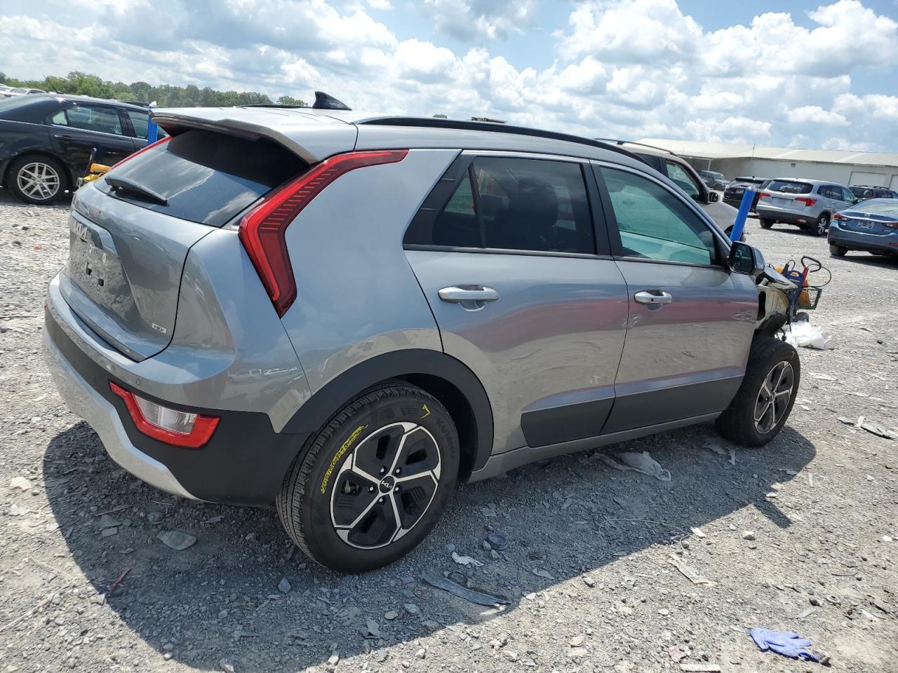 kndcr3le8p5063923 KNDCR3LE8P5063923 2023 Kia Niro Ex