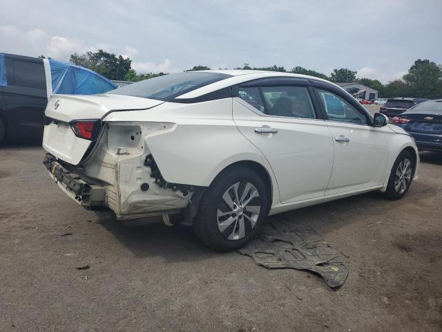  NISSAN ALTIMA 2022 Biały