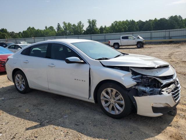  CHEVROLET MALIBU 2022 Белы