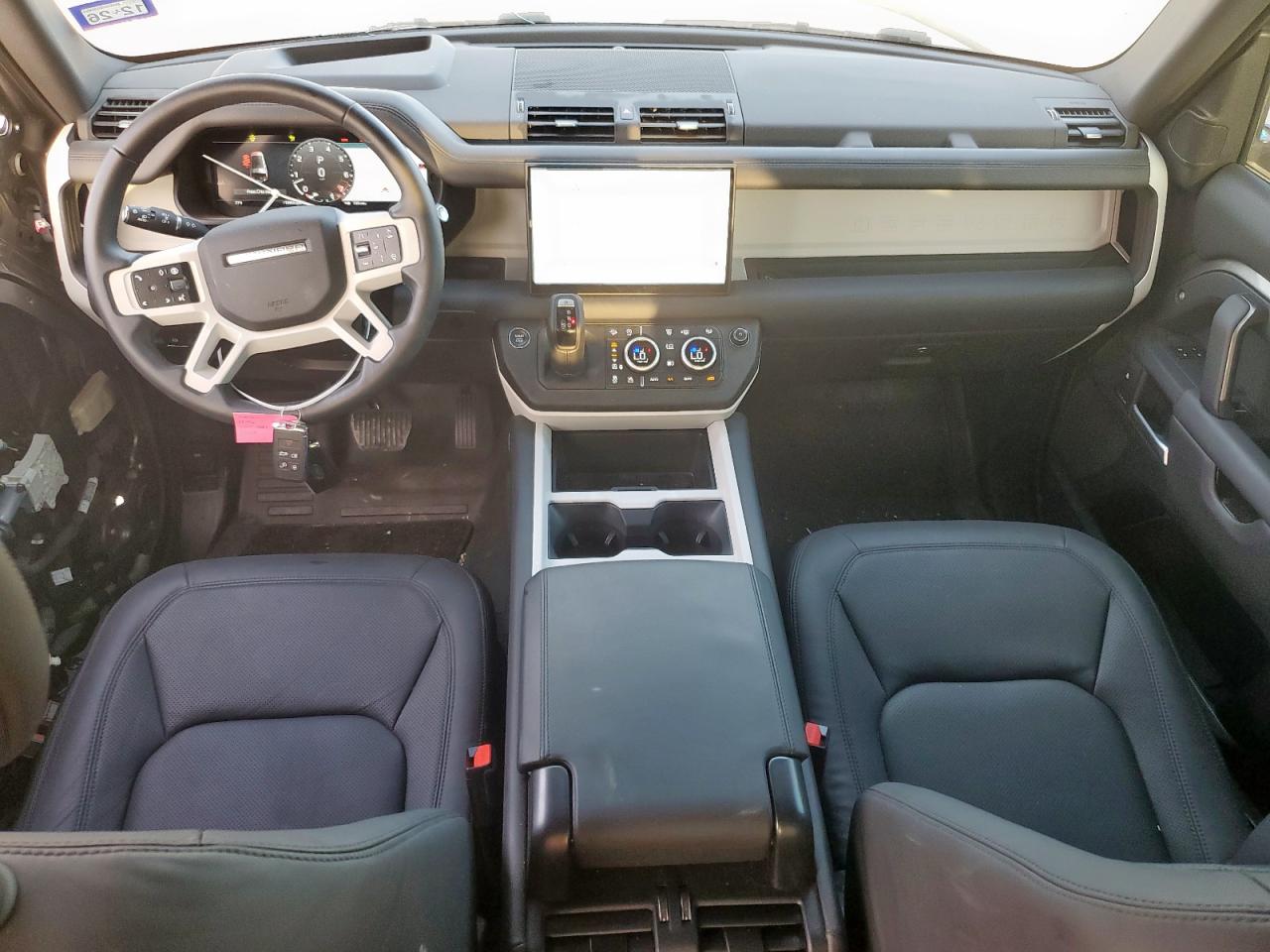 2025 Land Rover Defender 130 S VIN: SALEJFFU5S2399178 Lot: 61949745