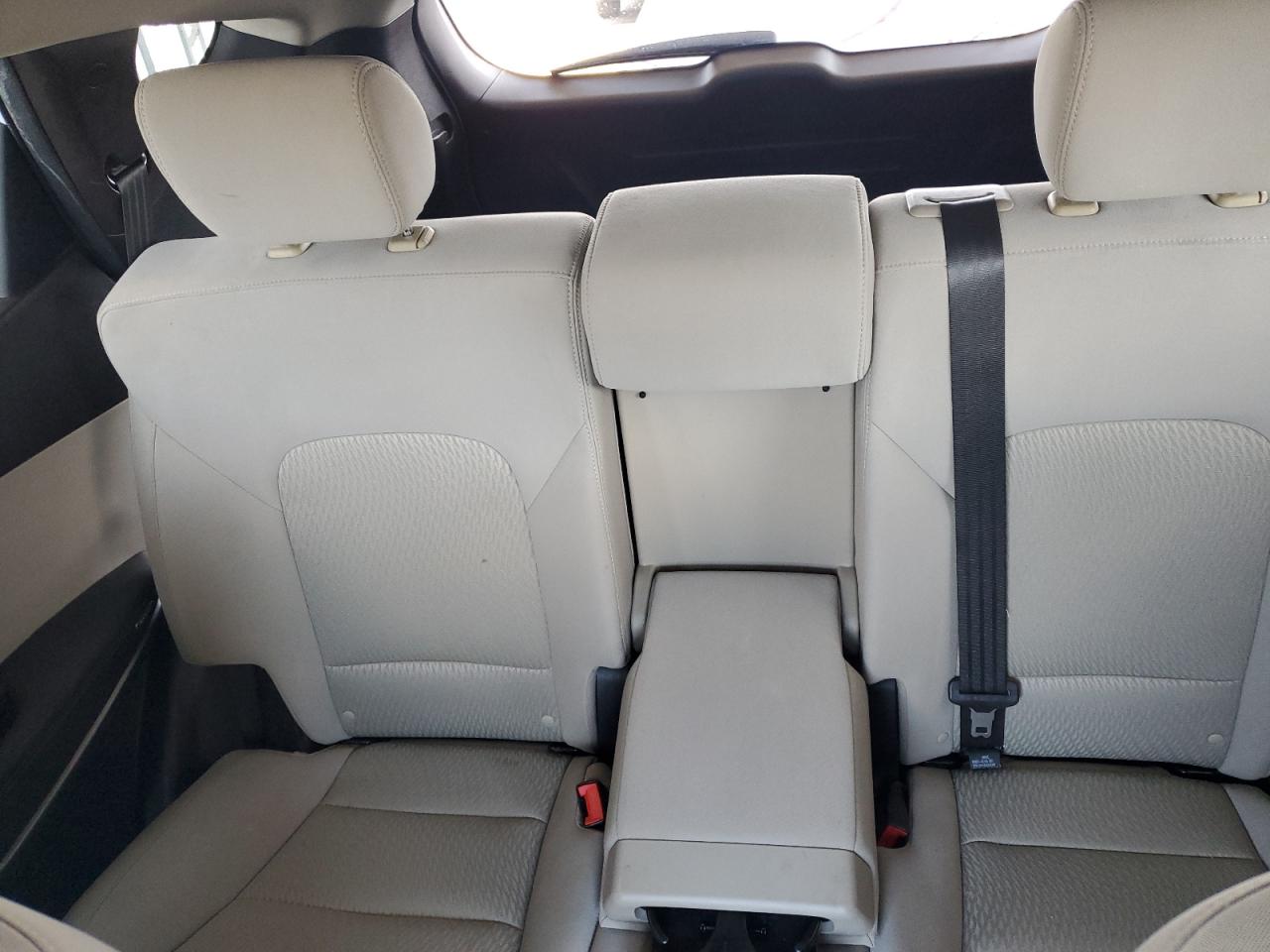 2017 Hyundai Santa Fe Sport VIN: 5XYZUDLB9HG417252 Lot: 63296555