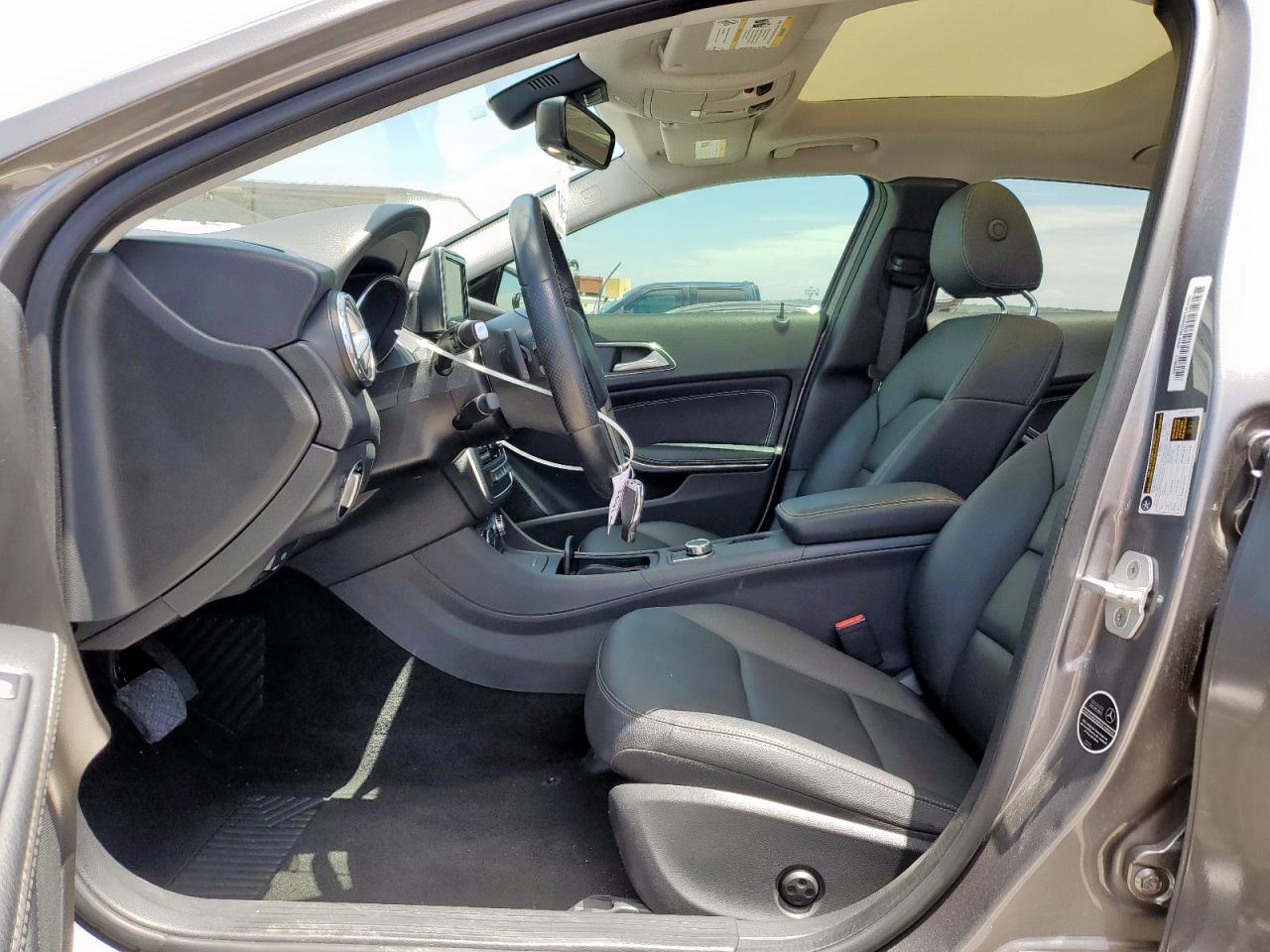 wdctg4eb0fj175775 WDCTG4EB0FJ175775 2015 Mercedes-Benz Gla 250