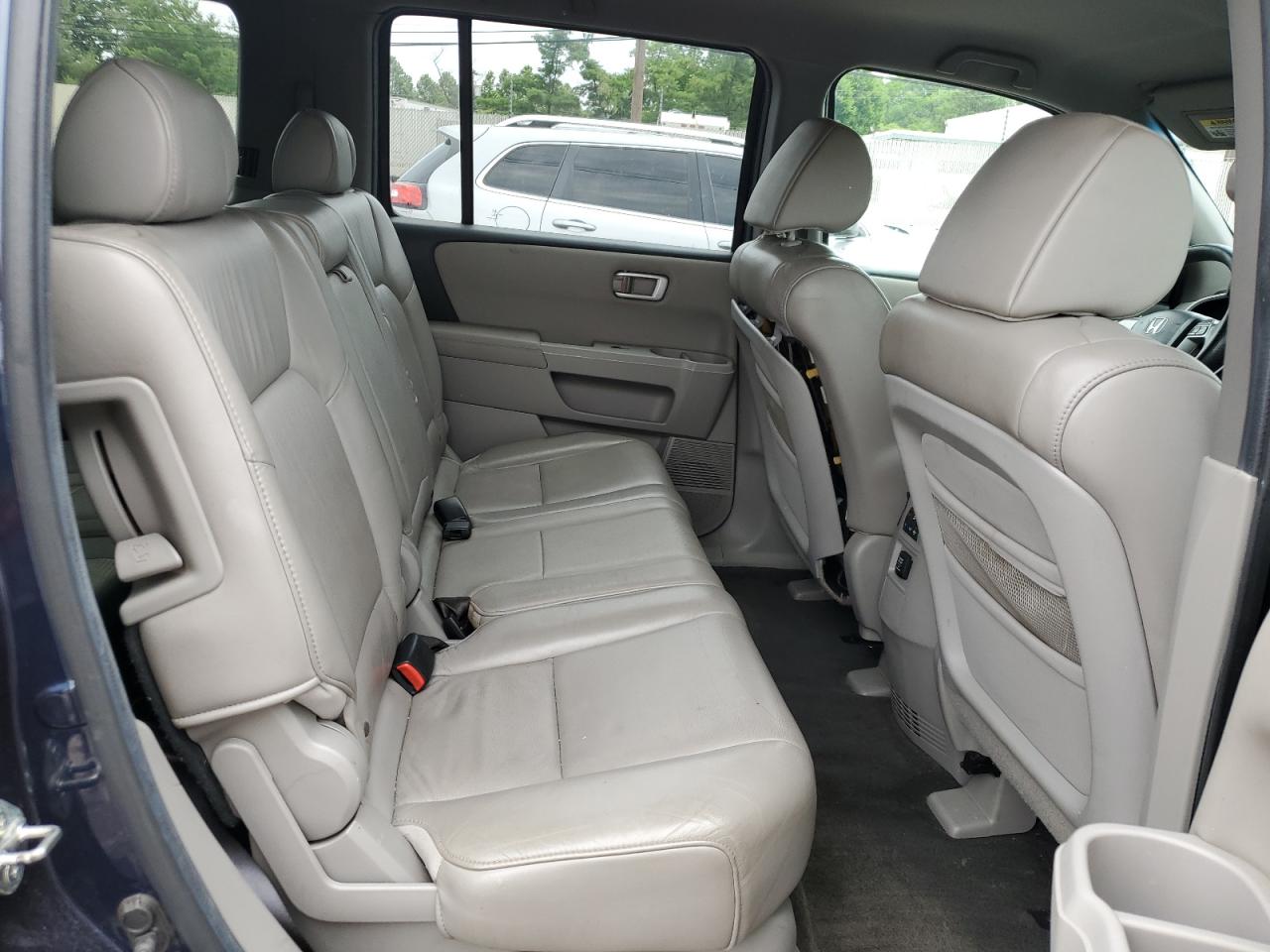 2012 Honda Pilot Lx VIN: 5FNYF4H23CB019016 Lot: 64099835