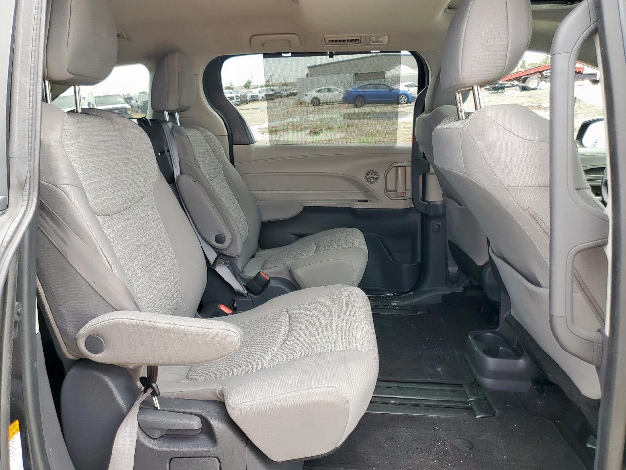 2021 Toyota Sienna Le VIN: 5TDBRKEC0MS036240 Lot: 63517615