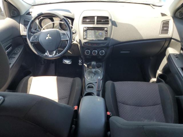  MITSUBISHI OUTLANDER 2017 Granatowy