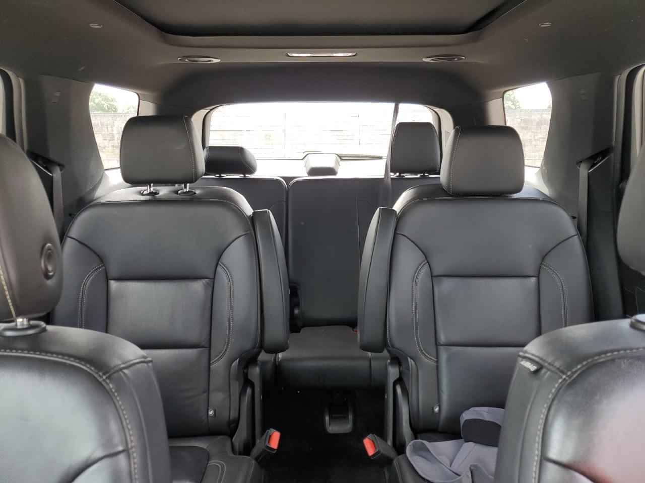 1GNEVHKW8NJ130141 CHEVROLET TRAVERSE 2022