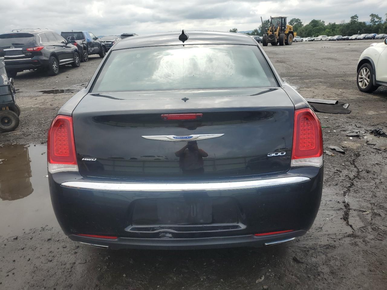 2018 Chrysler 300 Touring VIN: 2C3CCARG5JH269199 Lot: 67134555