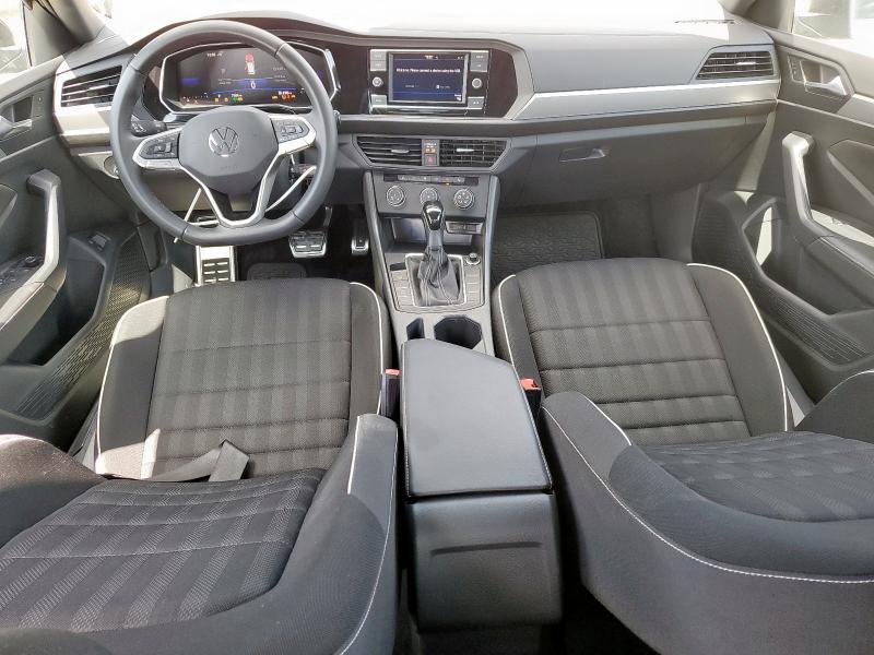  VOLKSWAGEN JETTA 2024 Czarny