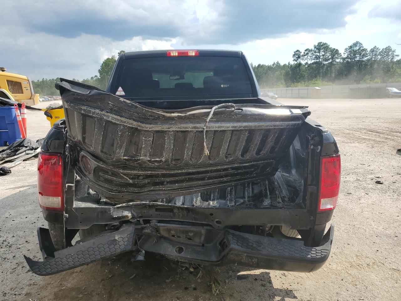 2022 Ram 1500 Classic Tradesman VIN: 3C6RR6KT3NG172900 Lot: 65467205