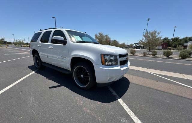 Parquets CHEVROLET TAHOE 2013 White