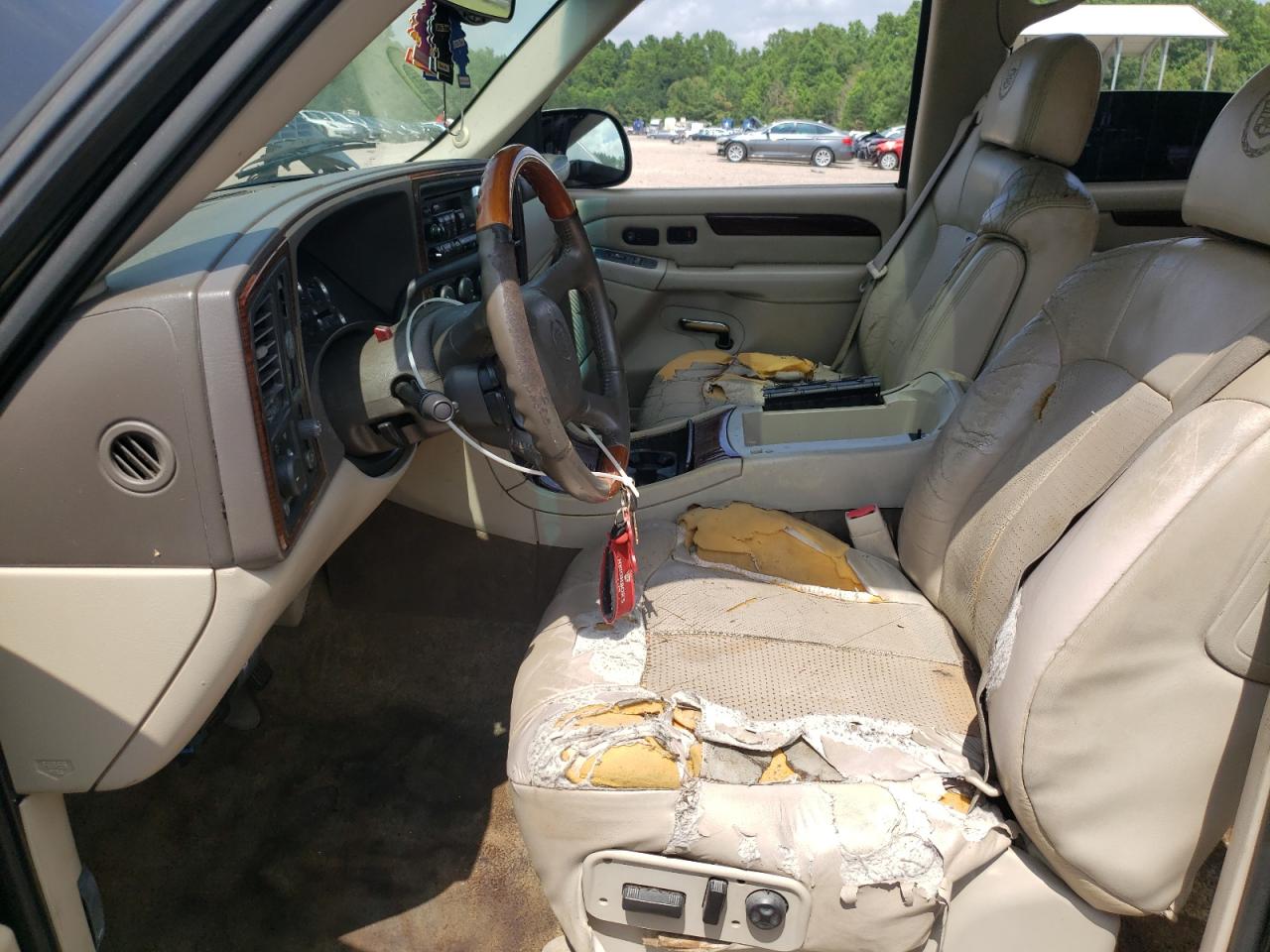 2002 Cadillac Escalade Luxury VIN: 1GYEK63N32R181792 Lot: 64061875