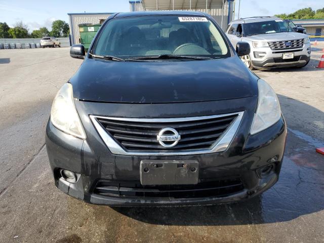  NISSAN VERSA 2013 Czarny