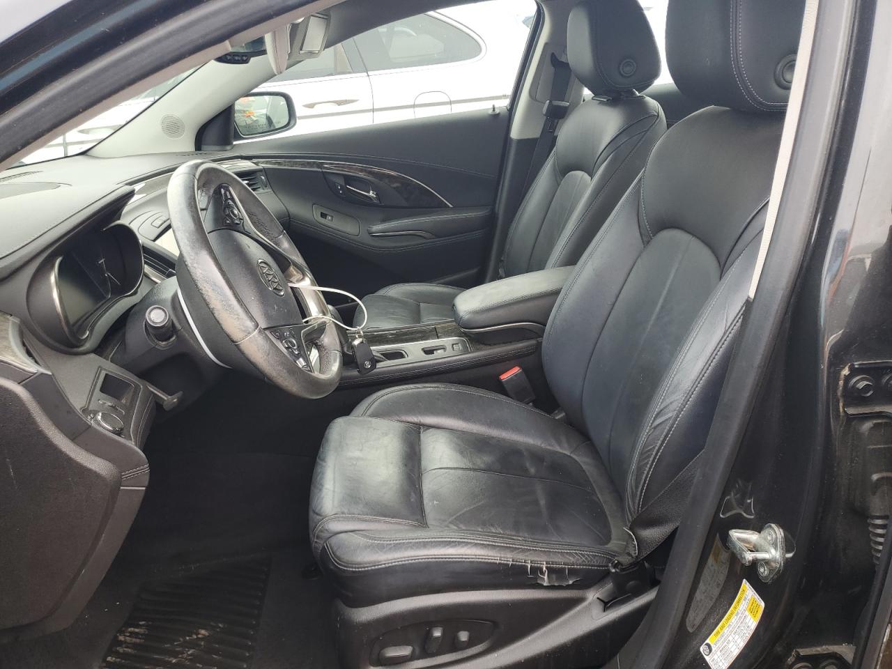 1G4GB5G30FF250362 2015 Buick Lacrosse