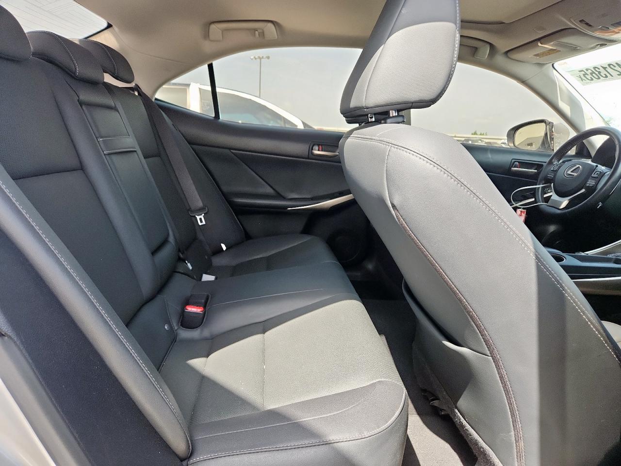 2019 Lexus Is 300 VIN: JTHBA1D28K5098335 Lot: 63421365