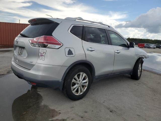  NISSAN ROGUE 2015 Srebrny