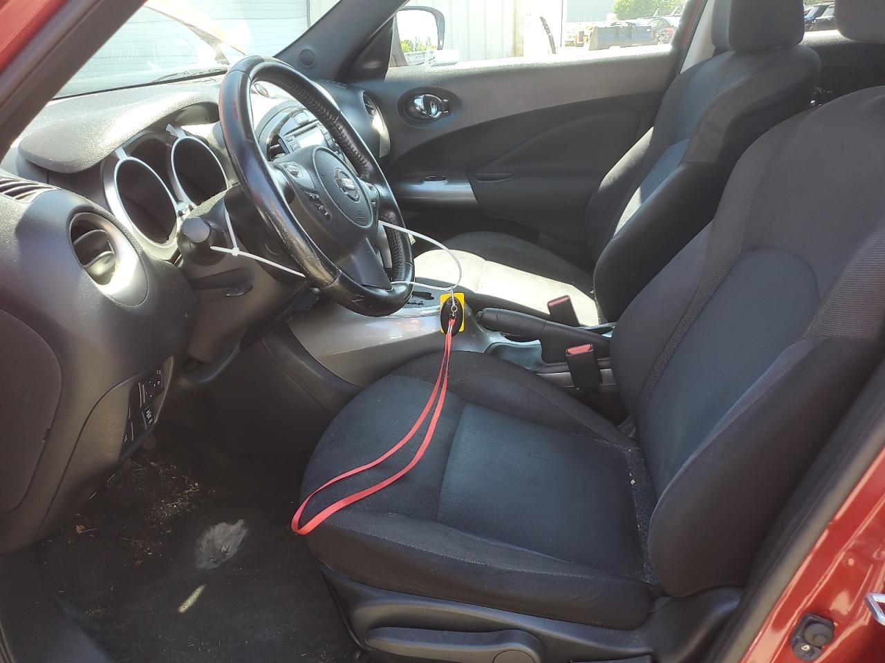 2015 Nissan Juke S VIN: JN8AF5MV5FT561232 Lot: 64242435