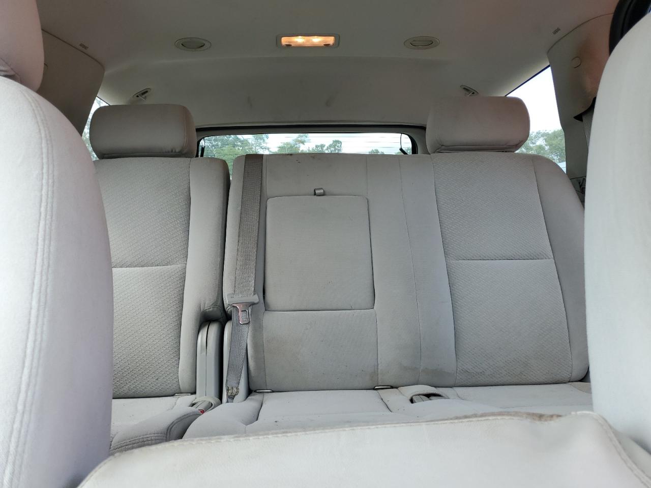 2008 GMC Yukon VIN: 1GKFC13J38R214469 Lot: 63378815