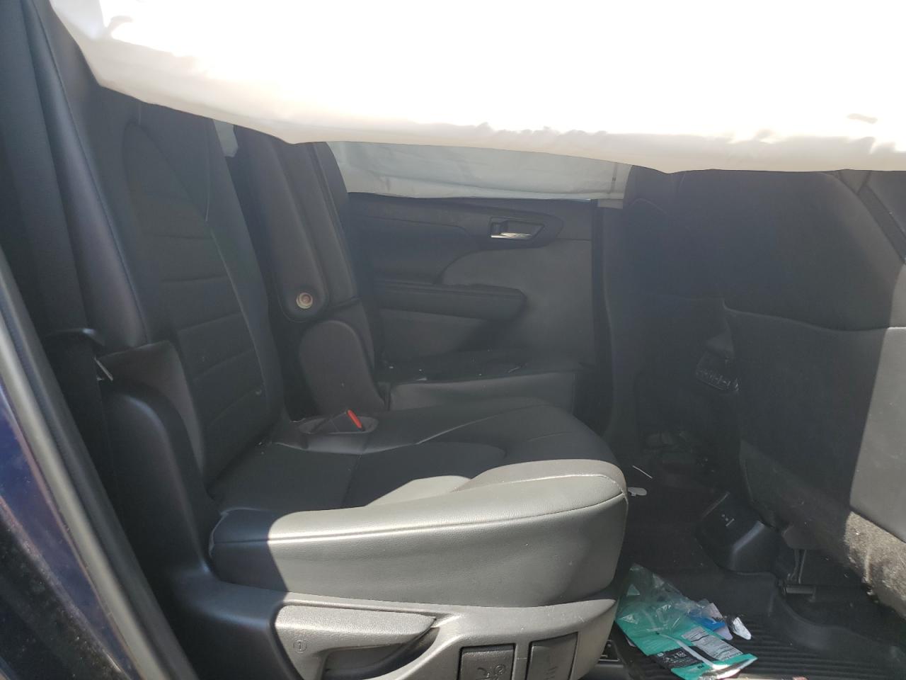 2022 Toyota Highlander Xle VIN: 5TDGZRBH3NS257198 Lot: 65253695