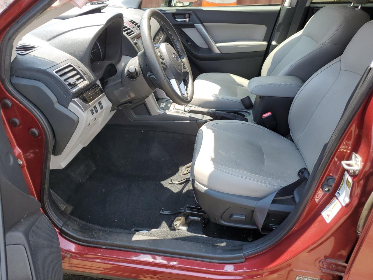 2017 Subaru Forester 2.5I Limited VIN: JF2SJAJC7HH562545 Lot: 63419655