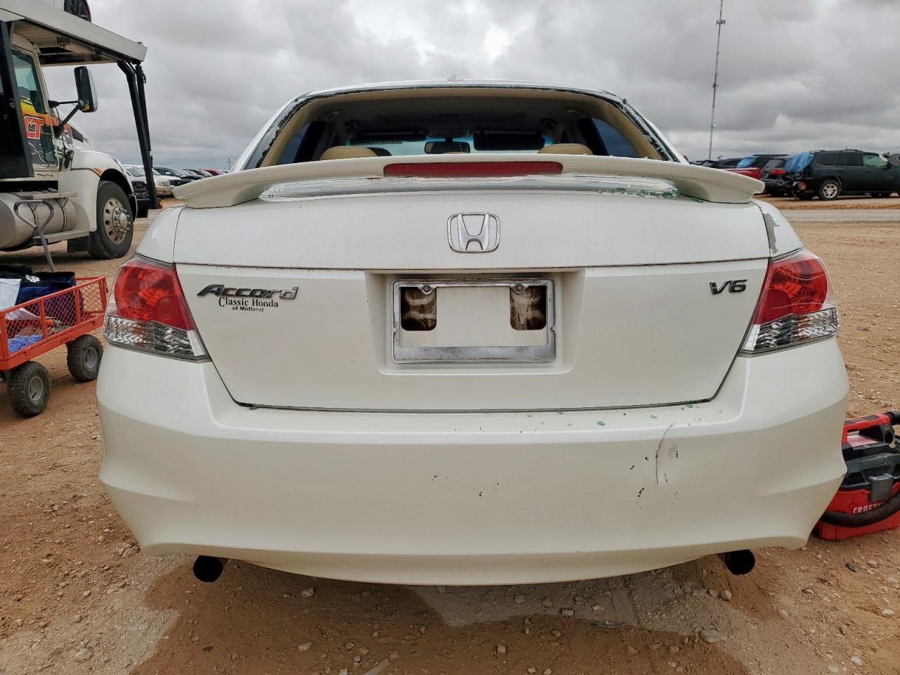 2010 Honda Accord Exl VIN: 5KBCP3F87AB011251 Lot: 61617225