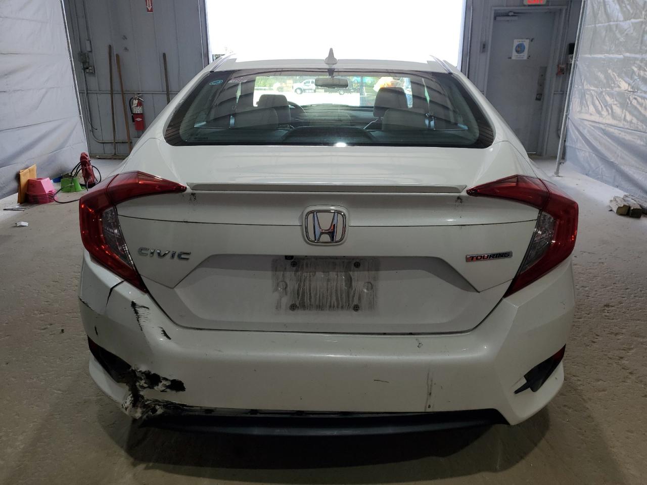 2016 Honda Civic Touring VIN: 19XFC1F91GE008526 Lot: 65807545