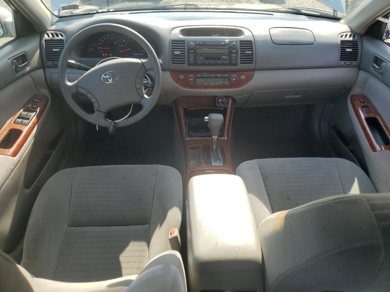 2005 Toyota Camry Le VIN: 4T1BE30K15U961344 Lot: 64476225