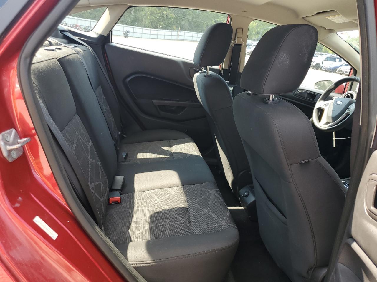 3FADP4BJ3BM166108 2011 Ford Fiesta Se