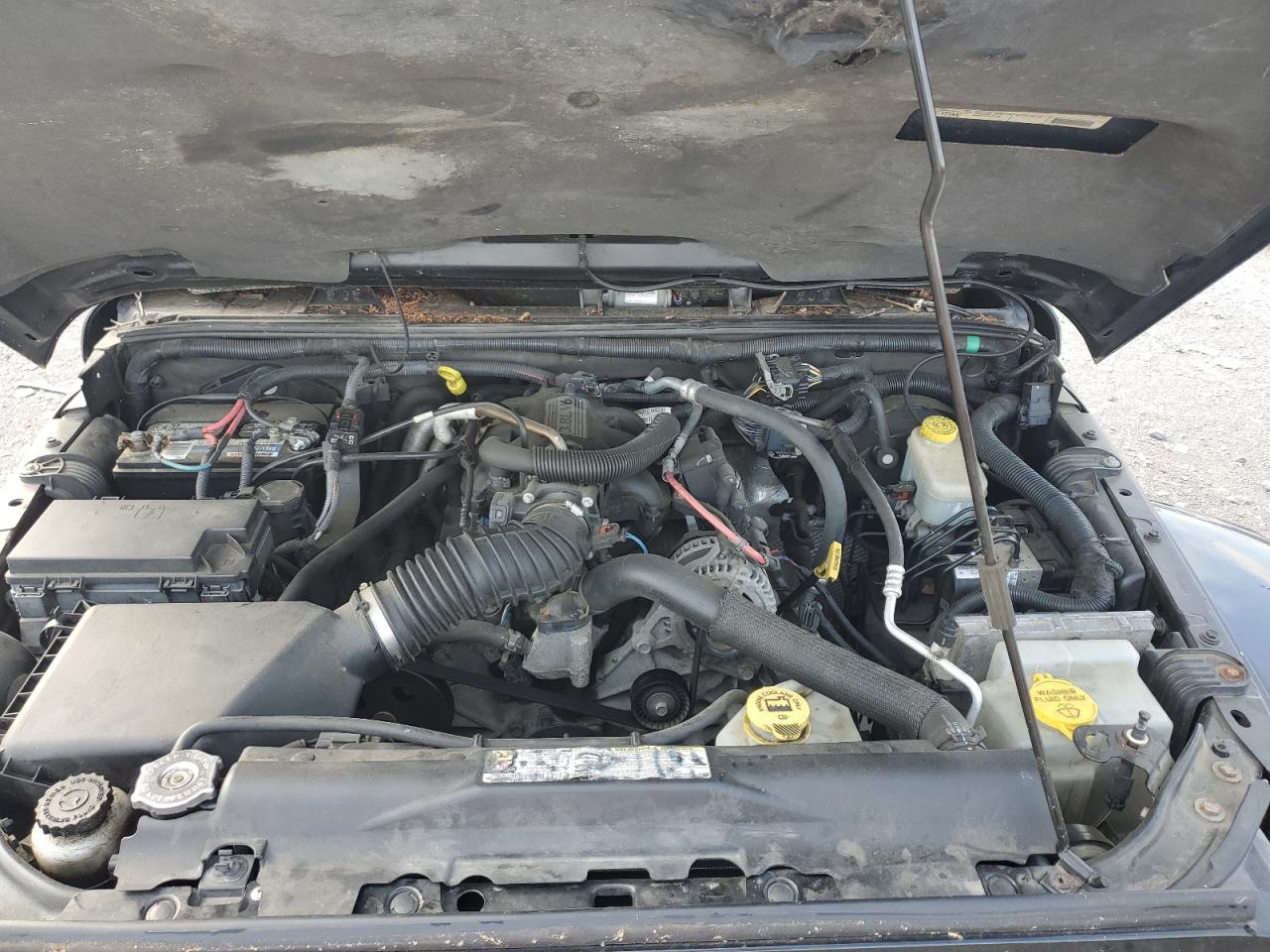 2011 Jeep Wrangler Sahara VIN: 1J4AA5D15BL552185 Lot: 63065185