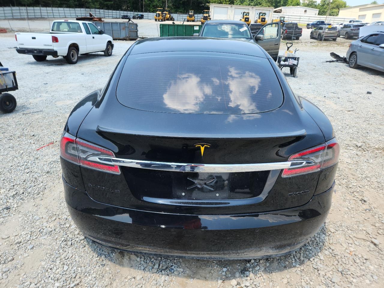 2019 Tesla Model S VIN: 5YJSA1E44KF299133 Lot: 62745695