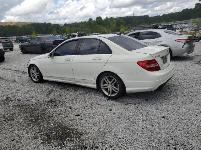 Sedans MERCEDES-BENZ C-CLASS 2012 Biały