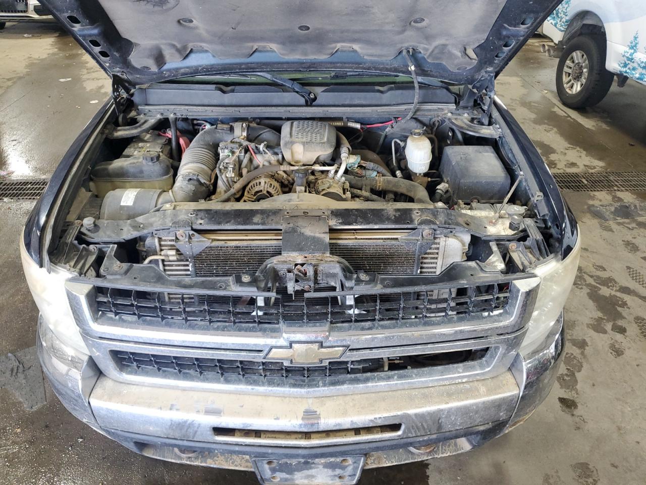 2008 Chevrolet Silverado K2500 Heavy Duty VIN: 1GCHK23608F165595 Lot: 64285565