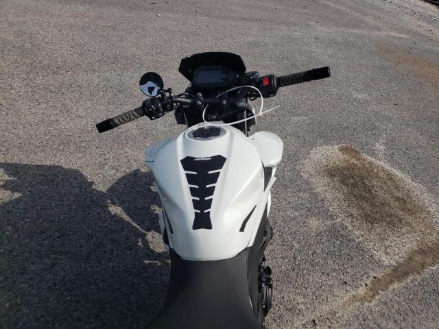  KAWASAKI ER400 D 2023 Білий