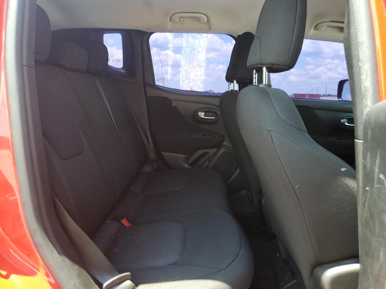 2020 Jeep Renegade Sport VIN: ZACNJAAB2LPL15502 Lot: 64099445