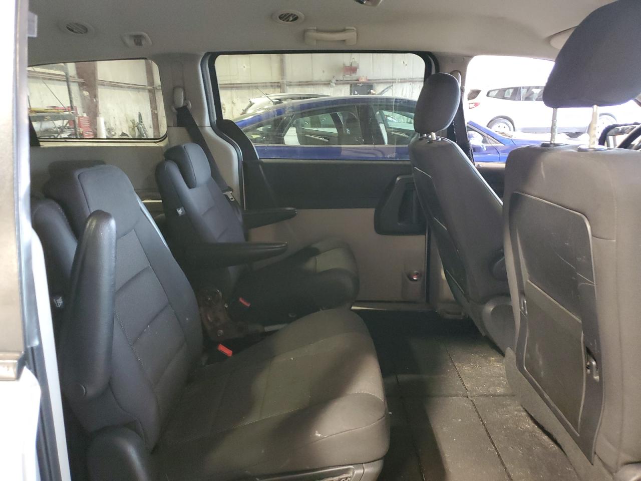 2008 Dodge Grand Caravan Se VIN: 2D8HN44H08R104972 Lot: 65051975