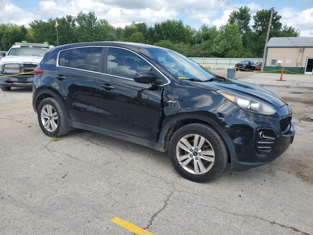 kndpmcac7h7123133 KNDPMCAC7H7123133 2017 Kia Sportage Lx