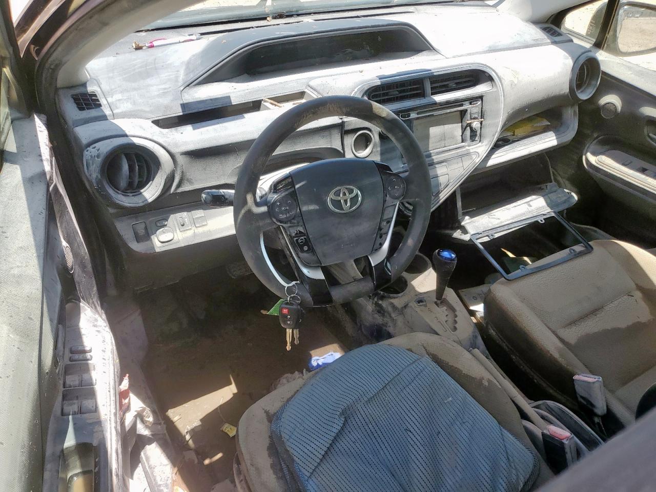 2018 Toyota Prius C VIN: JTDKDTB32J1601914 Lot: 64324445