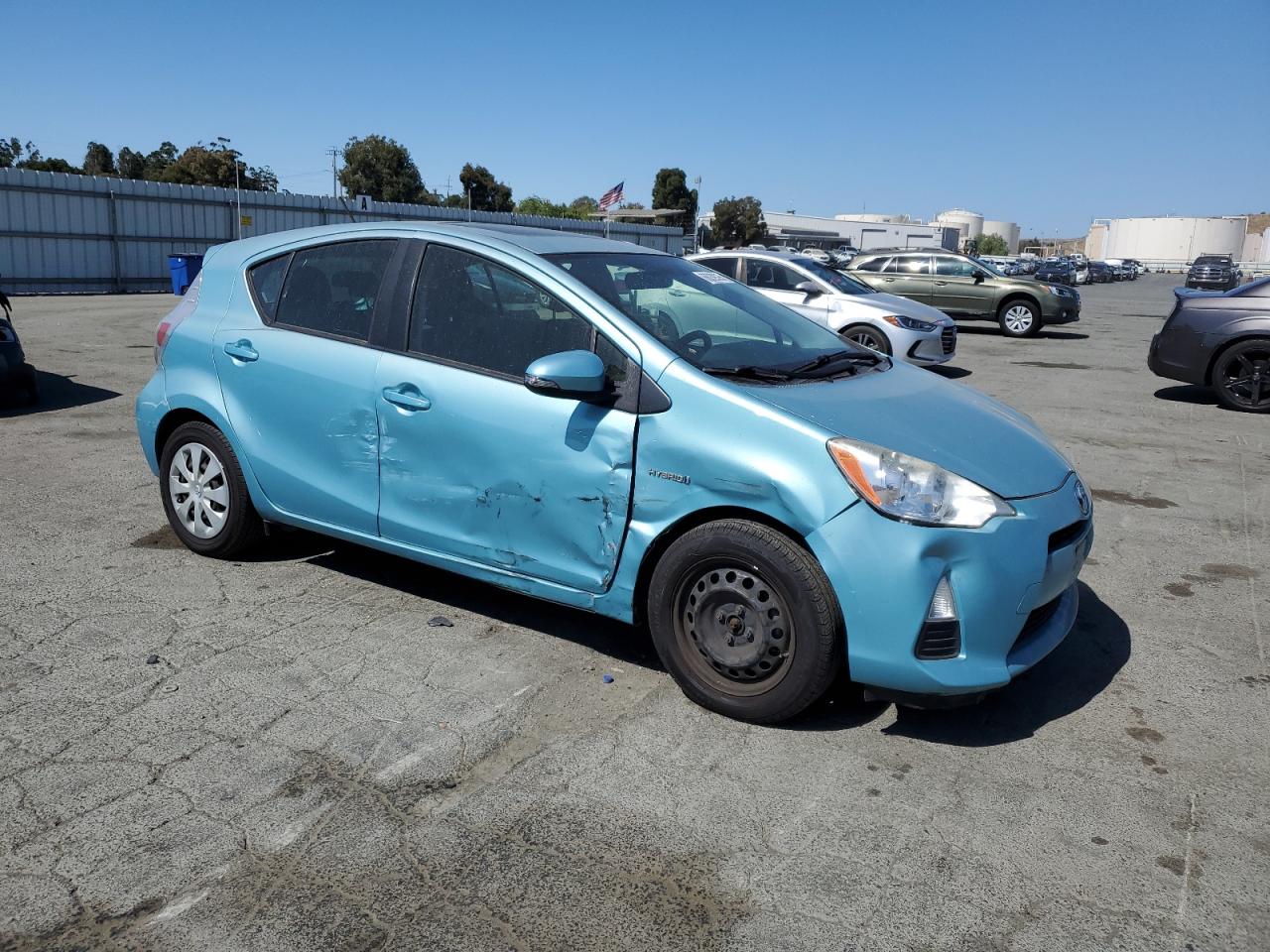2013 Toyota Prius C VIN: JTDKDTB30D1051570 Lot: 66039385