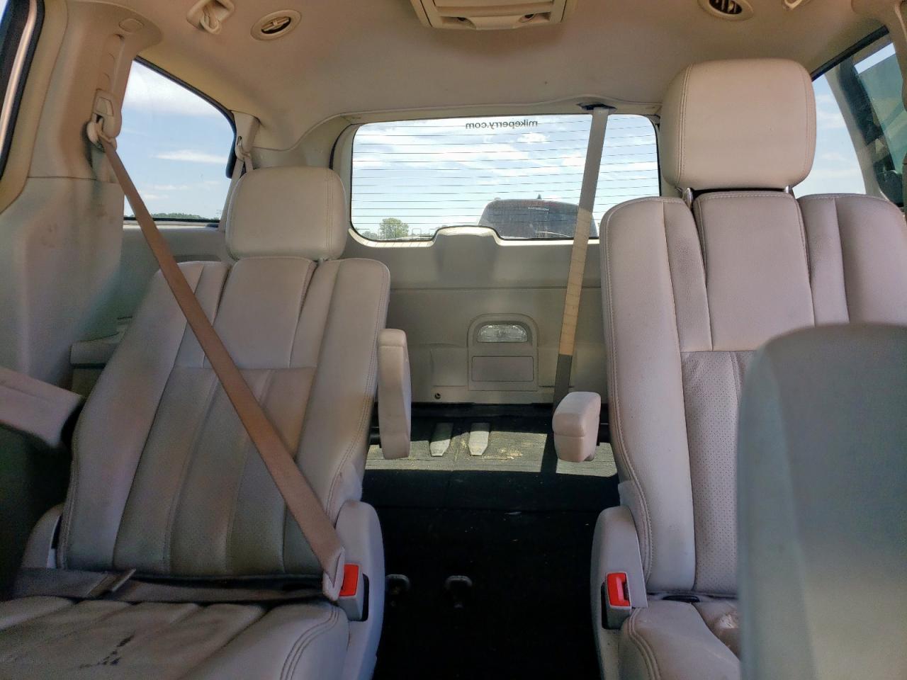 2012 Chrysler Town & Country Touring VIN: 2C4RC1BGXCR259684 Lot: 65568635