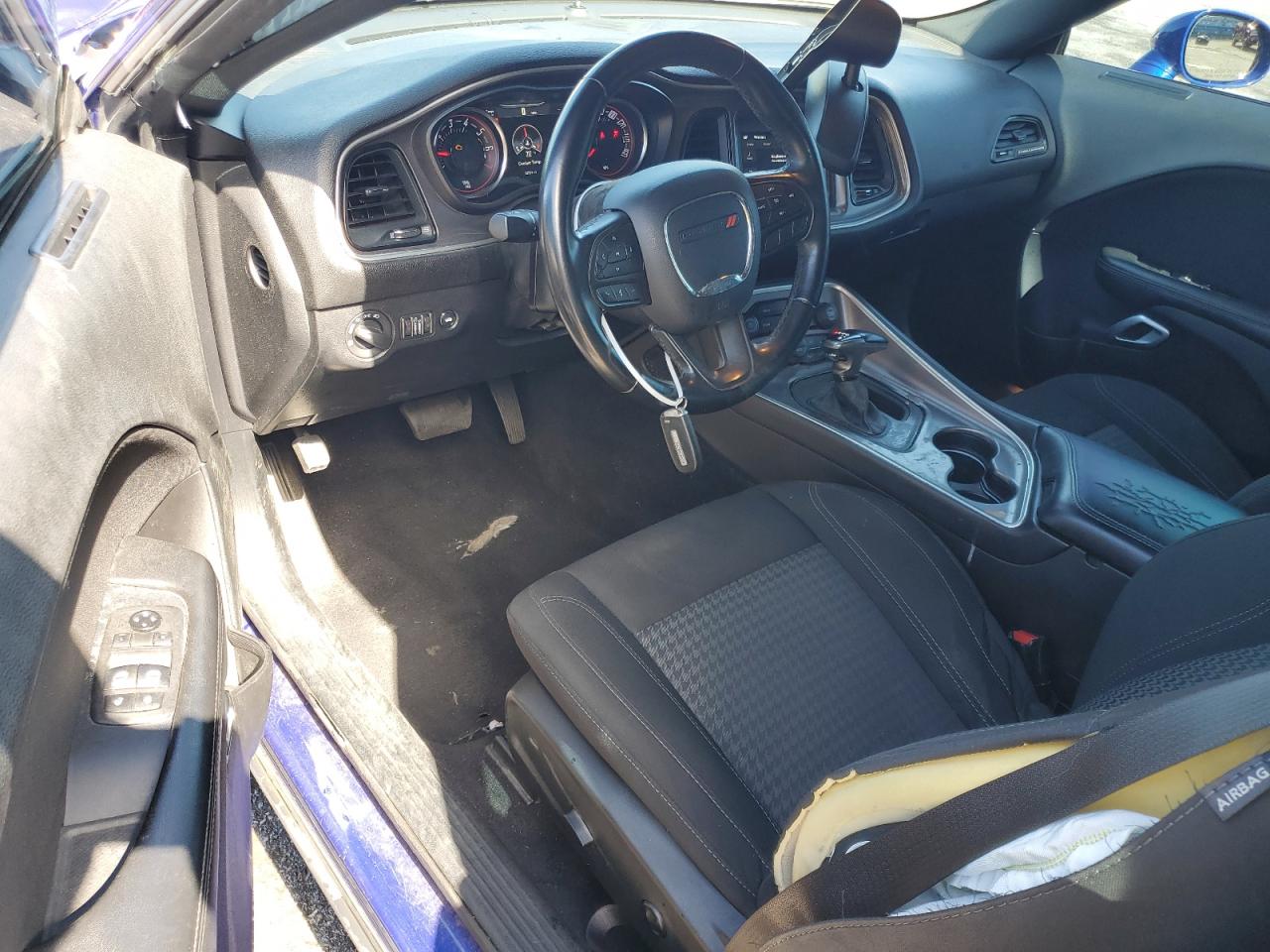 2021 Dodge Challenger Sxt VIN: 2C3CDZAG0MH571530 Lot: 63939845