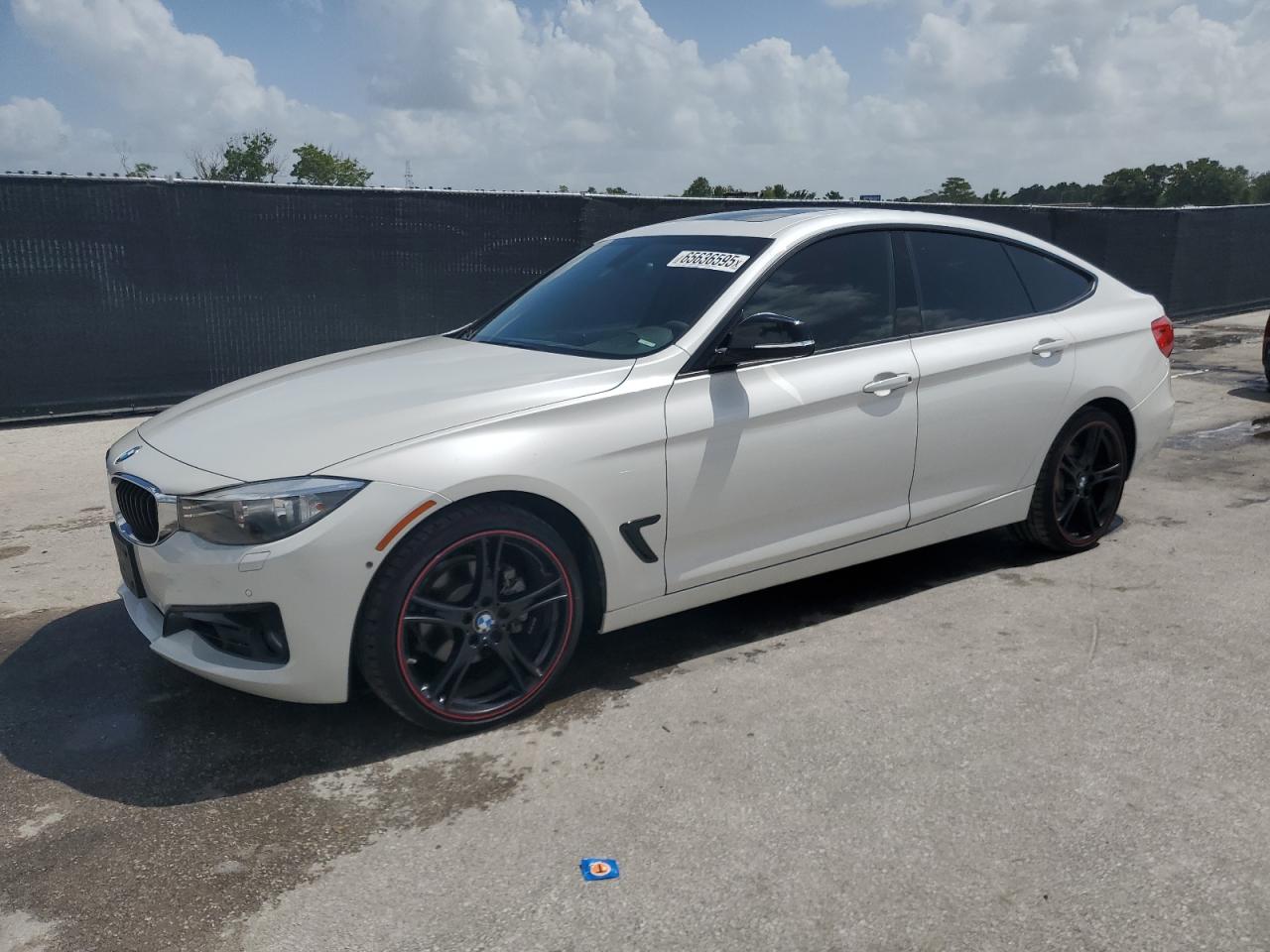 2015 BMW 328 Xigt white null gas WBA3X5C52FD560808 photo #1