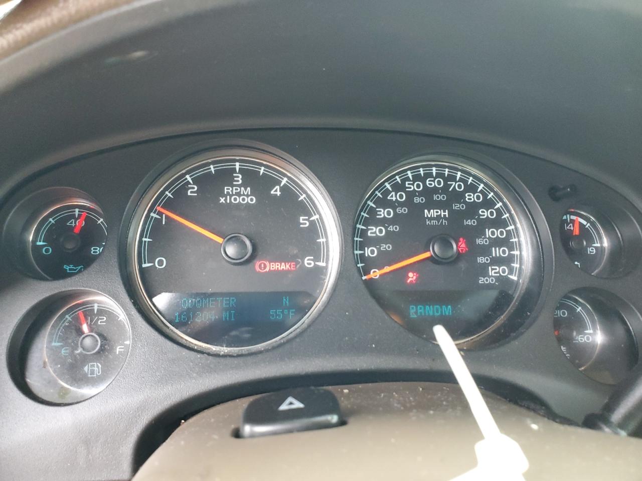 2011 GMC Yukon Xl C1500 Sle VIN: 1GKS1HE04BR205384 Lot: 64884175